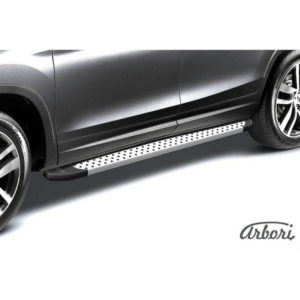 Пороги алюминиевые Arbori "Standart Silver" 2000 серебристые для Volkswagen Amarok (2013-2021) № AFZDAALVWAM1305