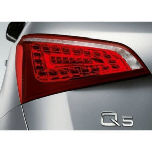 Задние фонари галогеновые оригинальные для Audi Q5 вкл. Hybrid (2009-2012) № 8R0052100A